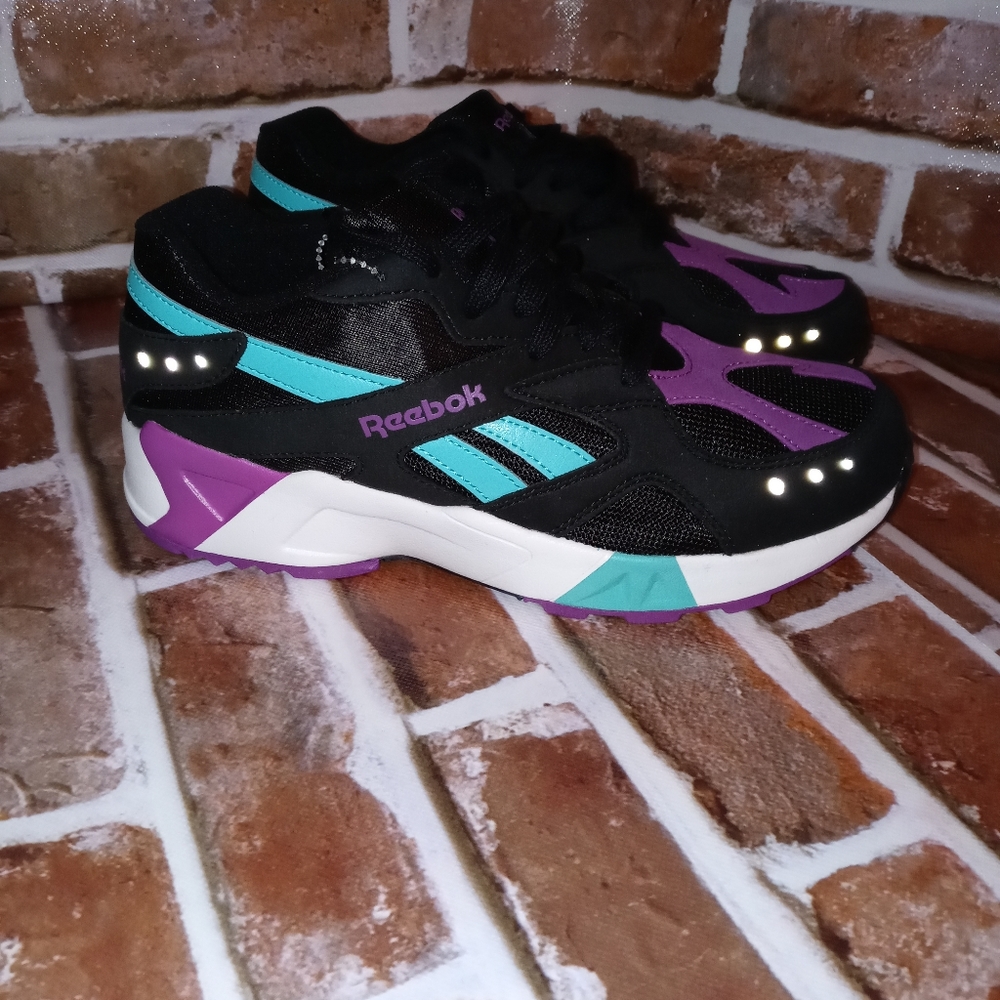 Used Men Reebok Aztrek Shoes